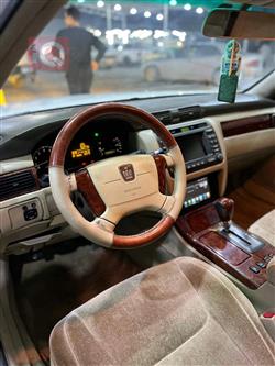 تويوتا كراون